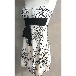 Black and White Floral Patterned Dress